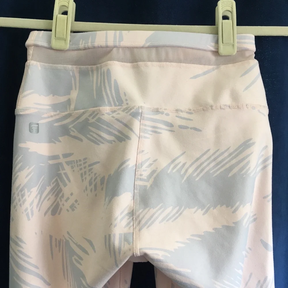 Fabletics | Tropical Print Yoga Pants - Picture 5 of 7